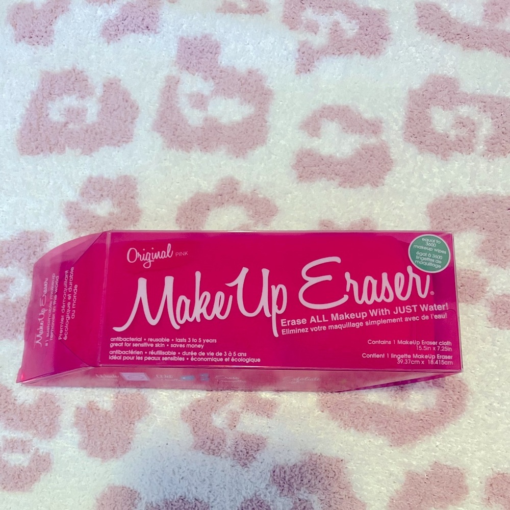 Brand New Makeup Eraser Cloth!!